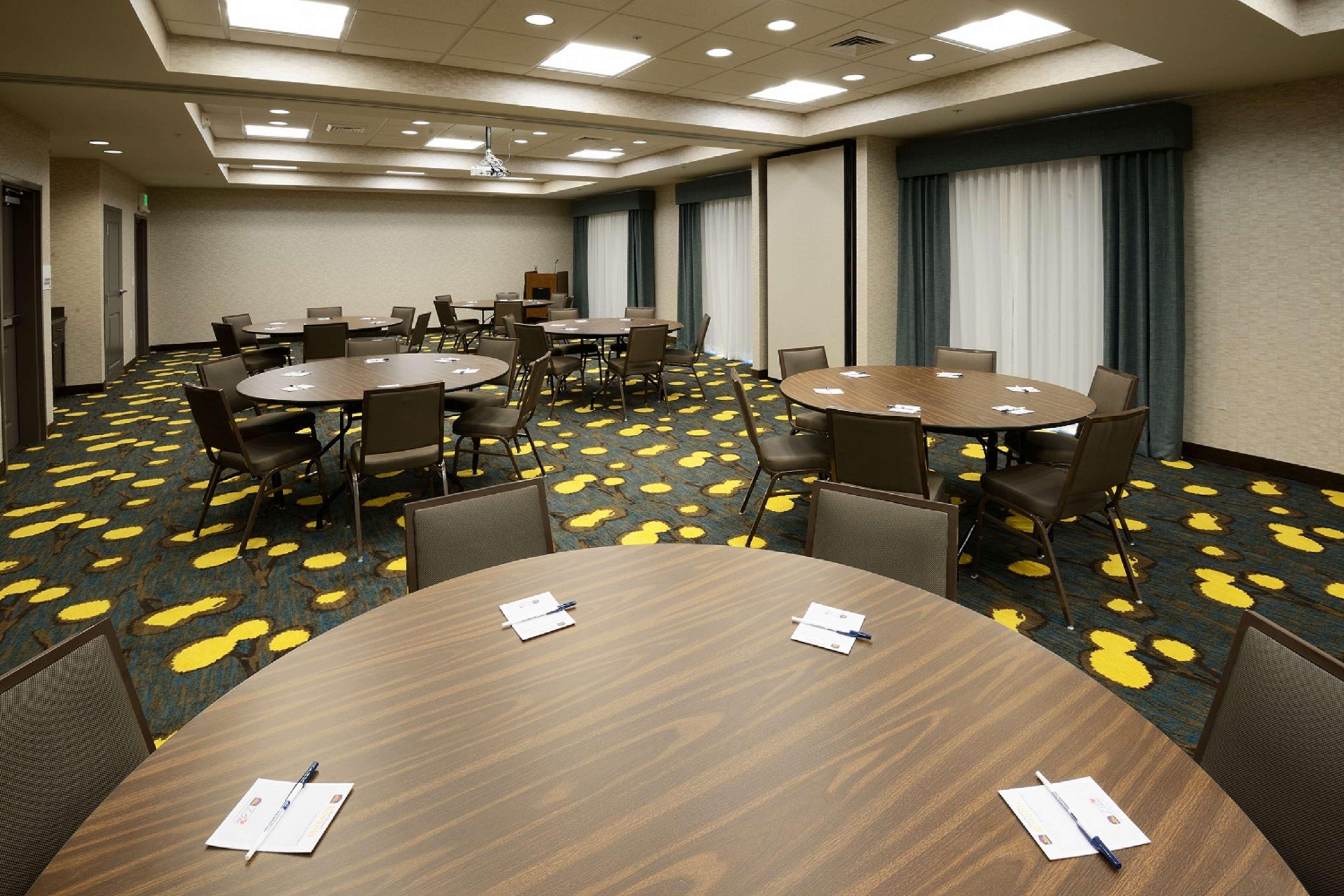 Best Western Plus Dayton Exterior photo